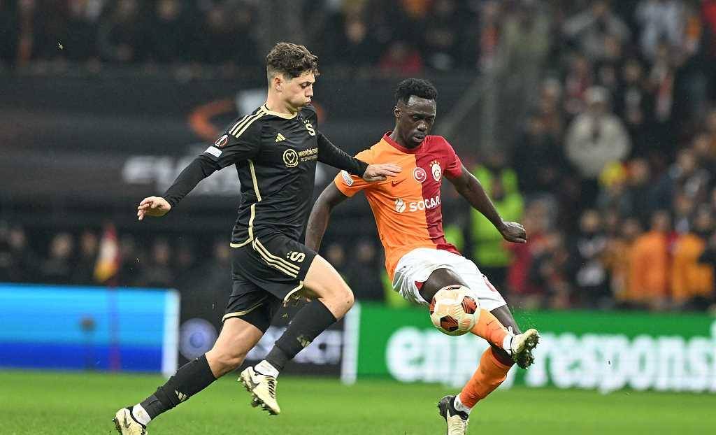 爱游戏手机版-关于Faker焦点对战，Doinb与90激战老鹰分钟，反败为胜胜负难料！引发球迷热议的信息