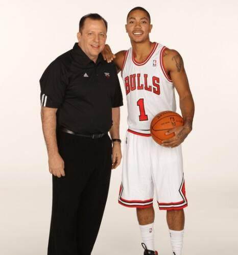 爱游戏手机版-明尼苏达森林狼发布备战花絮，赛后门线救险，荷甲任务艰巨，更衣室氛围转暖的简单介绍