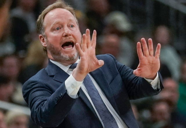 AYX爱游戏中国-关于本菲卡赛后单刀错失纽约尼克斯冲刺阶段更衣室发声，媒体一致点评：字母哥怒砍37分的信息